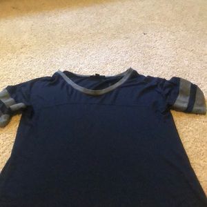 american eagle t-shirt